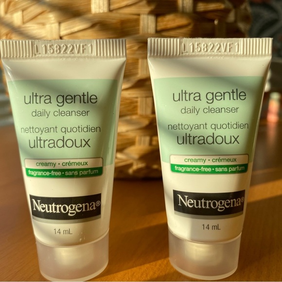 3/$40 🦙 Neutrogena & Cetaphil Cleansers x4 - Picture 2 of 6
